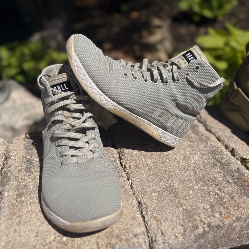 Grey/White Women’s NoBull High Tops 8.5